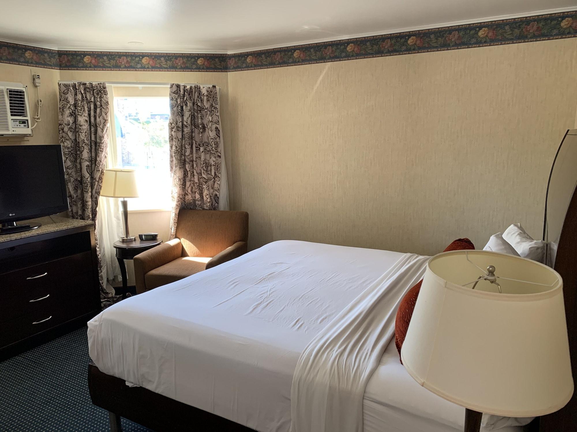 Travelodge By Wyndham Рапид Сити Екстериор снимка