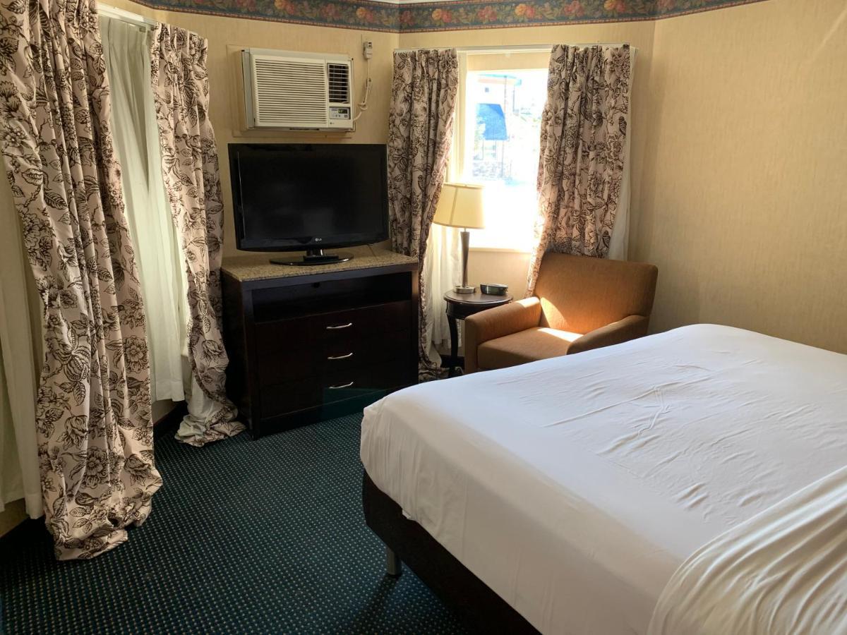 Travelodge By Wyndham Рапид Сити Екстериор снимка